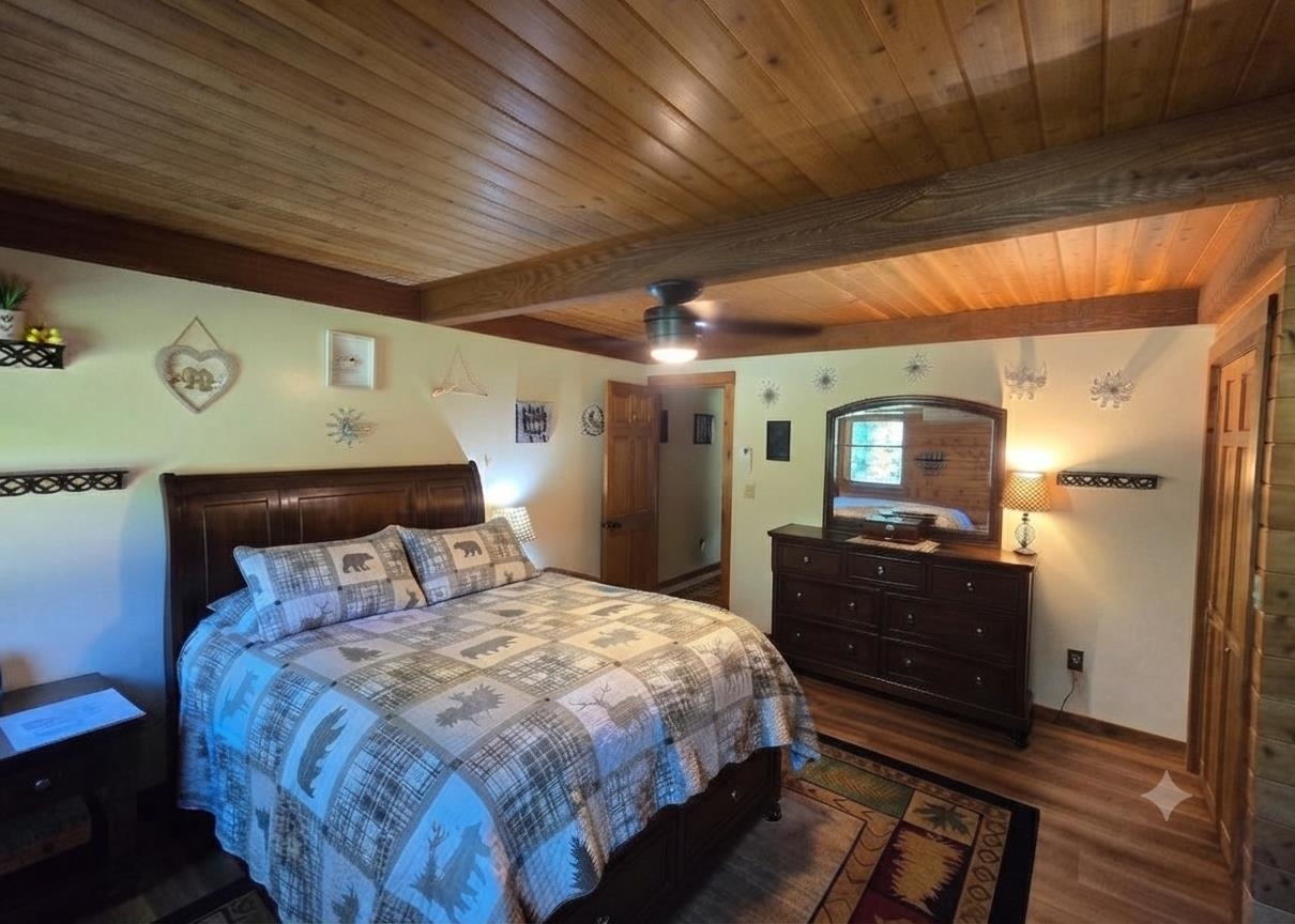 5391 Loop Road Westfield, VT 05874 - Photo 16 of 38 Gallery Image 16