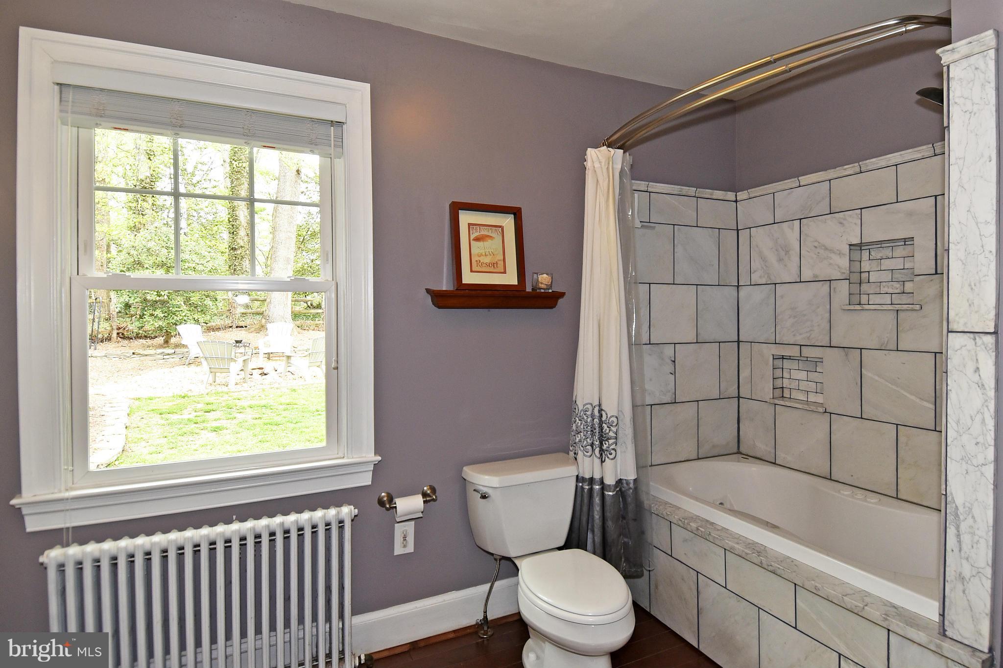 7104 Triad Way Springfield, VA 22151 - Photo 17 of 30 Bath (Master)