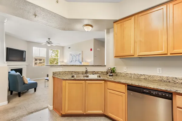 $445,000 | 1100 Moon Circle, Unit 1121, Folsom, CA 95630