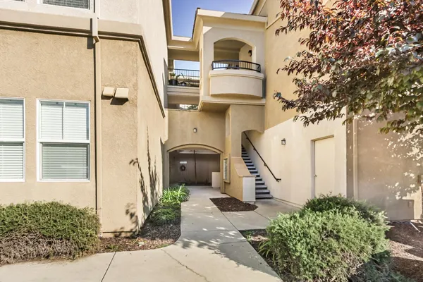 $445,000 | 1100 Moon Circle, Unit 1121, Folsom, CA 95630