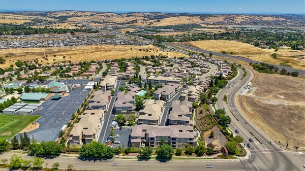 $445,000 | 1100 Moon Circle, Unit 1121, Folsom, CA 95630