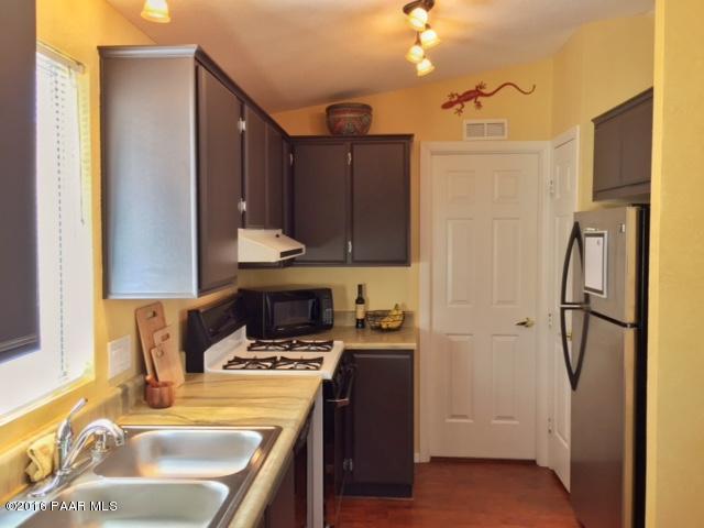 2476 River Trail Road Prescott, AZ 86301 - Photo 12 of 34 Kitchen 2