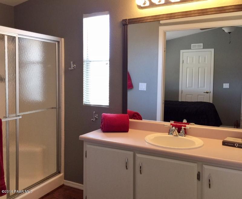 2476 River Trail Road Prescott, AZ 86301 - Photo 15 of 34 Master Bathroom