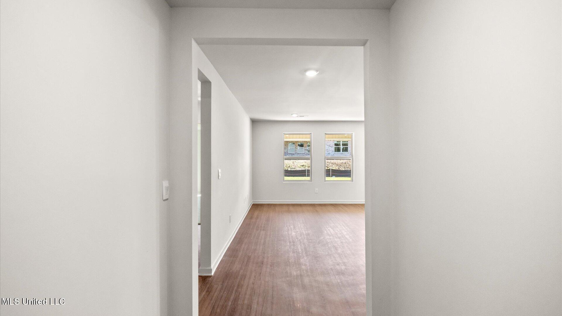 252 Raulston Drive Byram, MS 39272 - Photo 4 of 30 06-3HTP6996