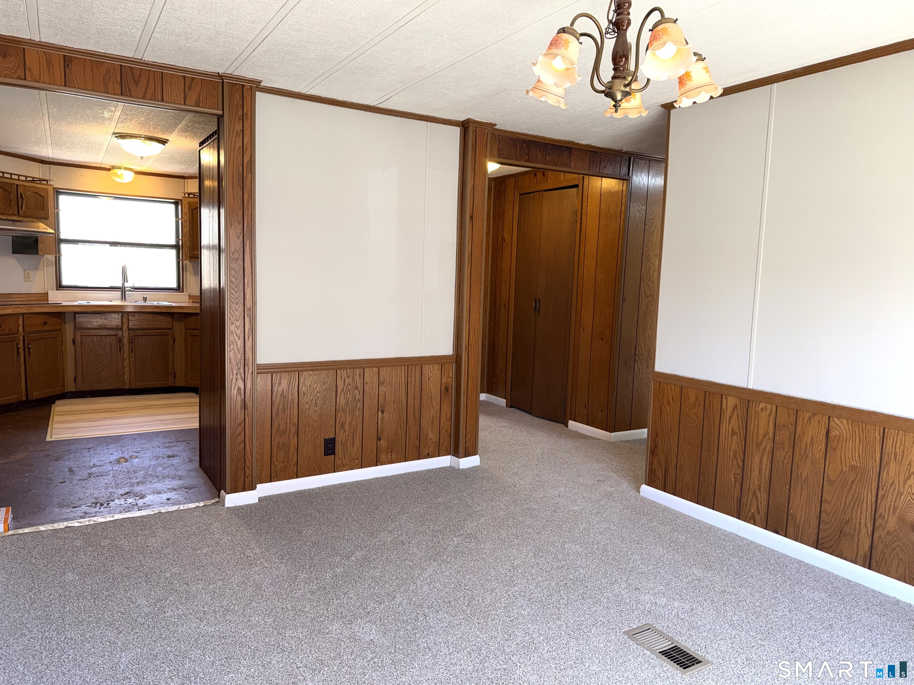 65 Colchester Cmns Colchester, CT 06415 - Photo 14 of 40 Dining Room