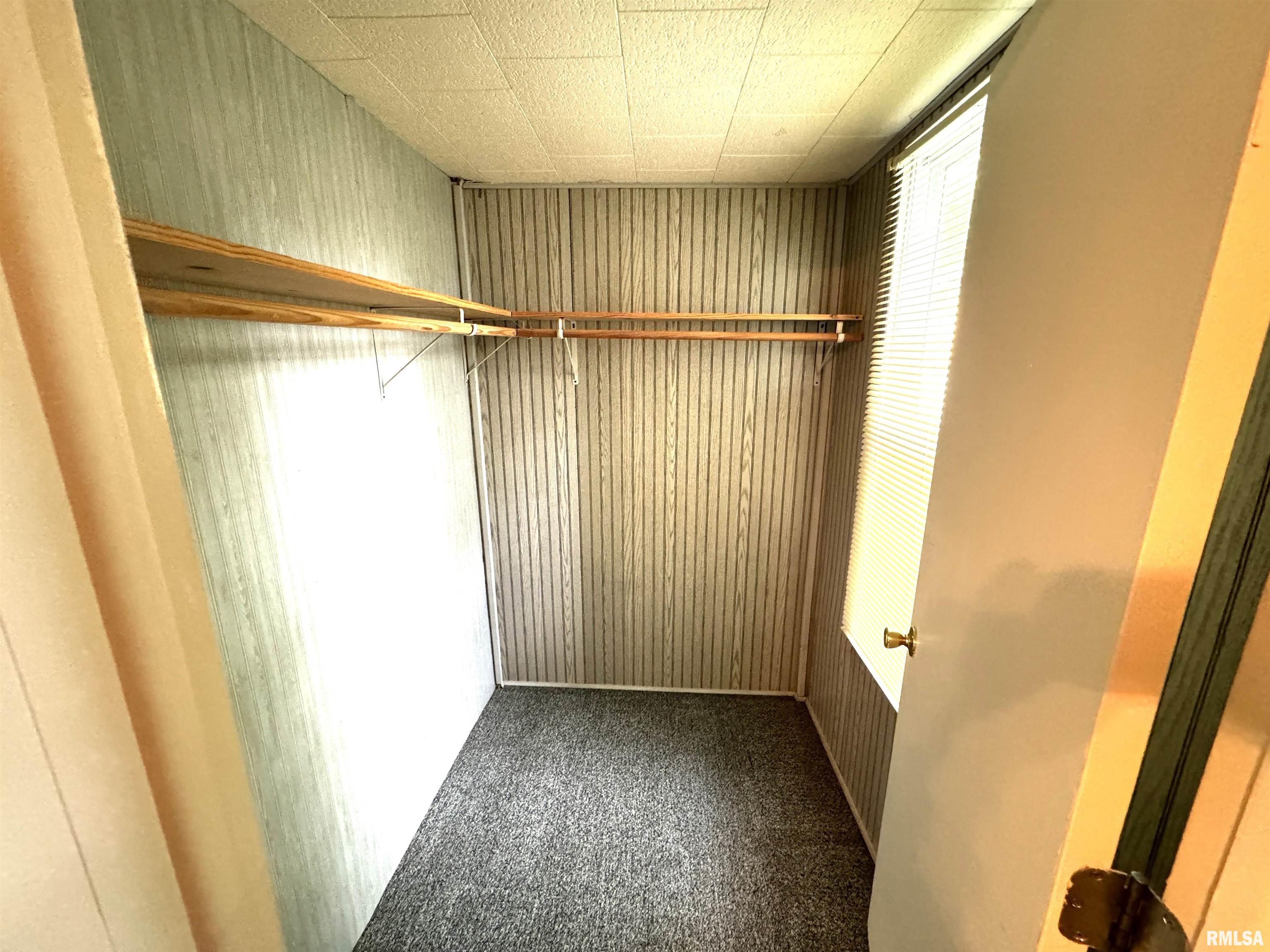 28 West Maple Street Canton, IL 61520 - Photo 15 of 27