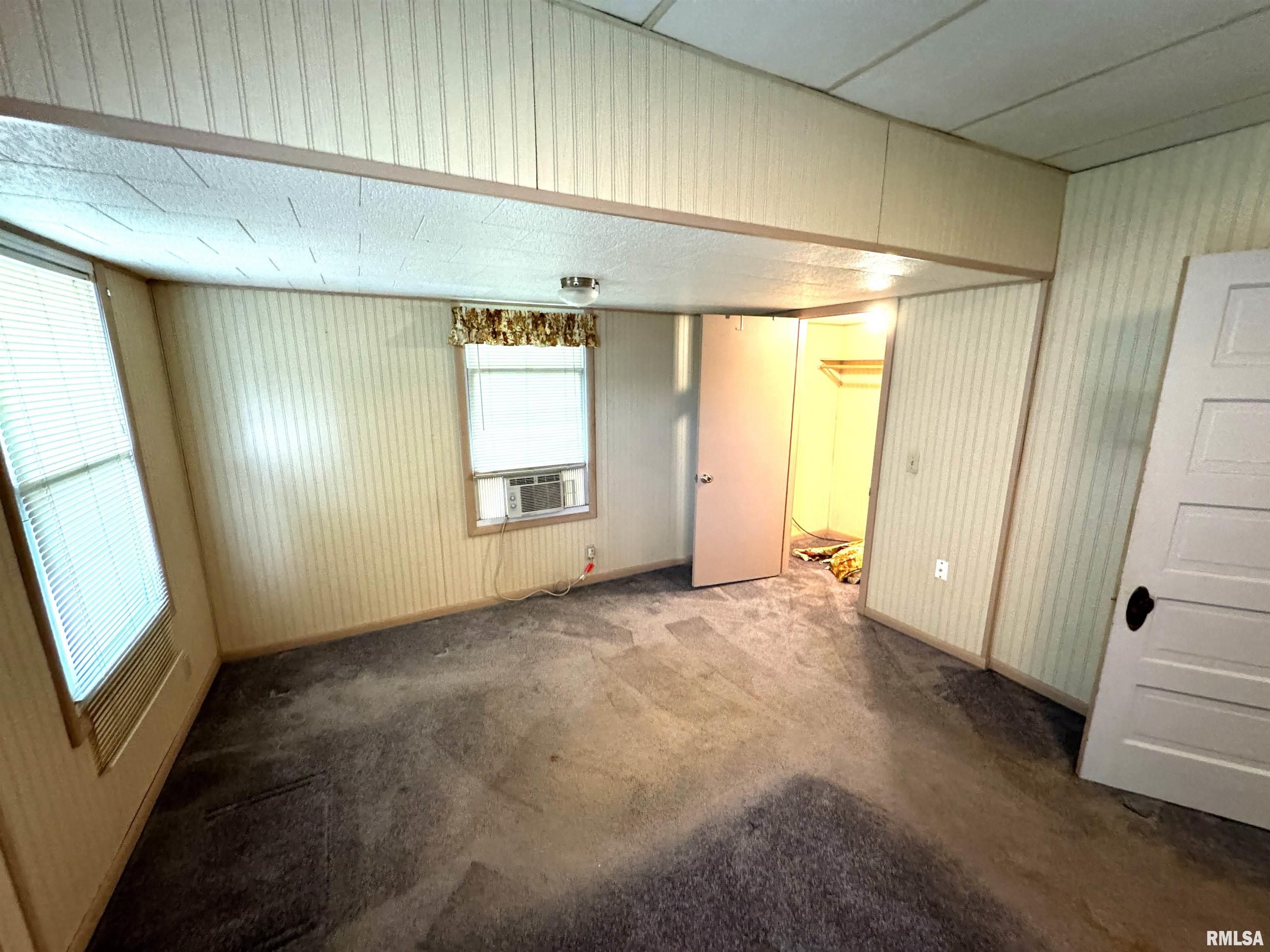 28 West Maple Street Canton, IL 61520 - Photo 17 of 27