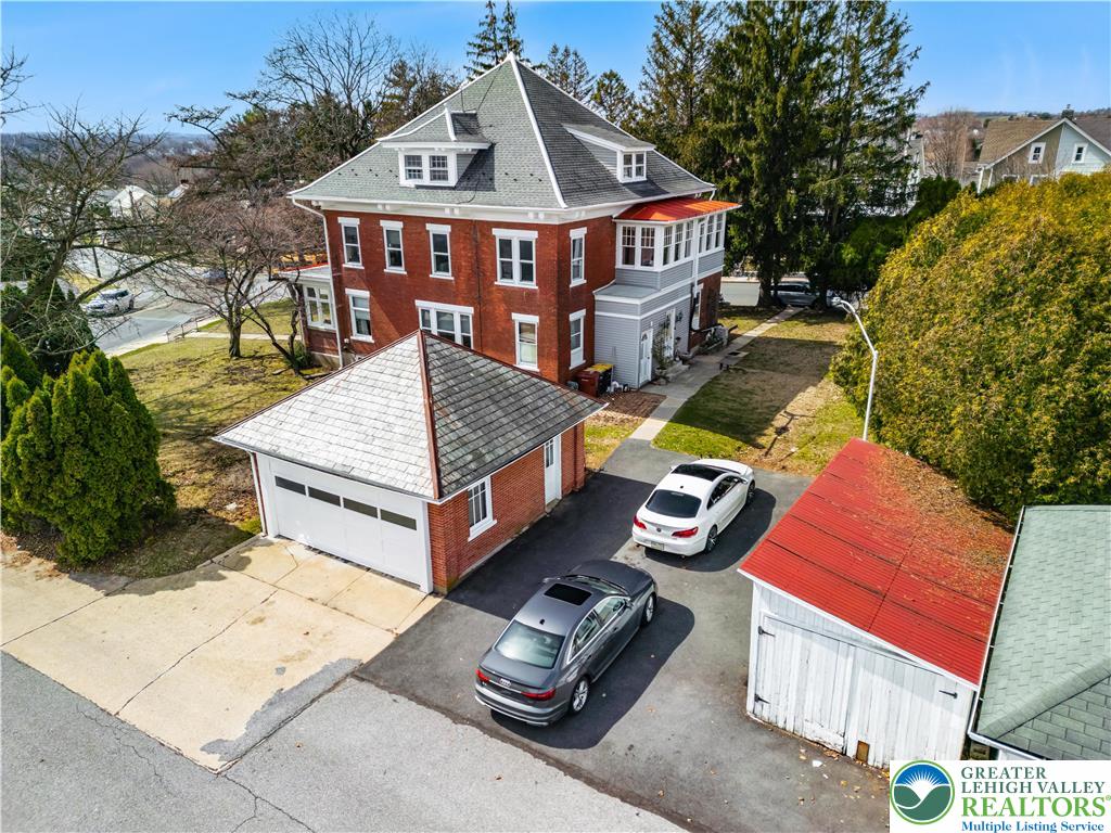 4349 Main Street Whitehall, PA 18052 - Photo 21 of 59