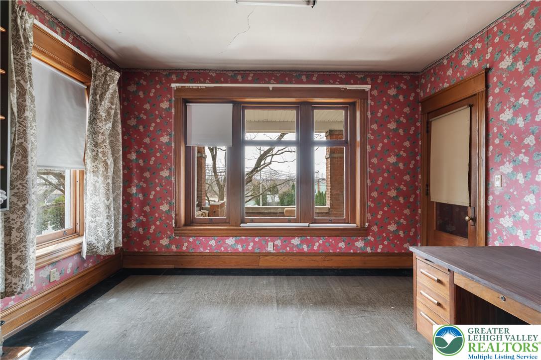 4349 Main Street Whitehall, PA 18052 - Photo 28 of 59 1st Floor Bedroom