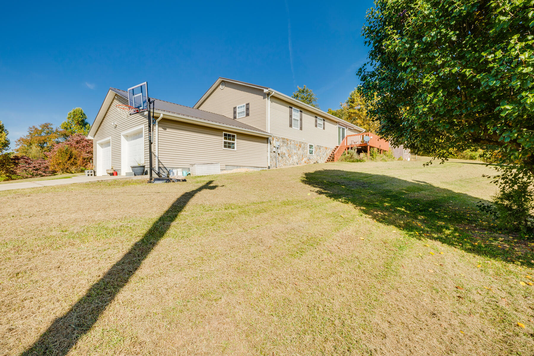610 Chestnut Ridge Road Afton, TN 37616 - Photo 29 of 44 040