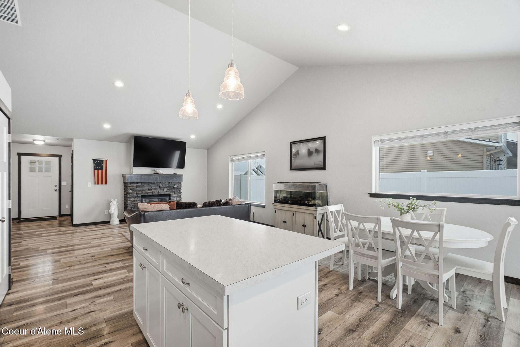 5830 West Irish Drive Rathdrum, ID 83858 - Photo 12 of 24 Kitchen/ Living