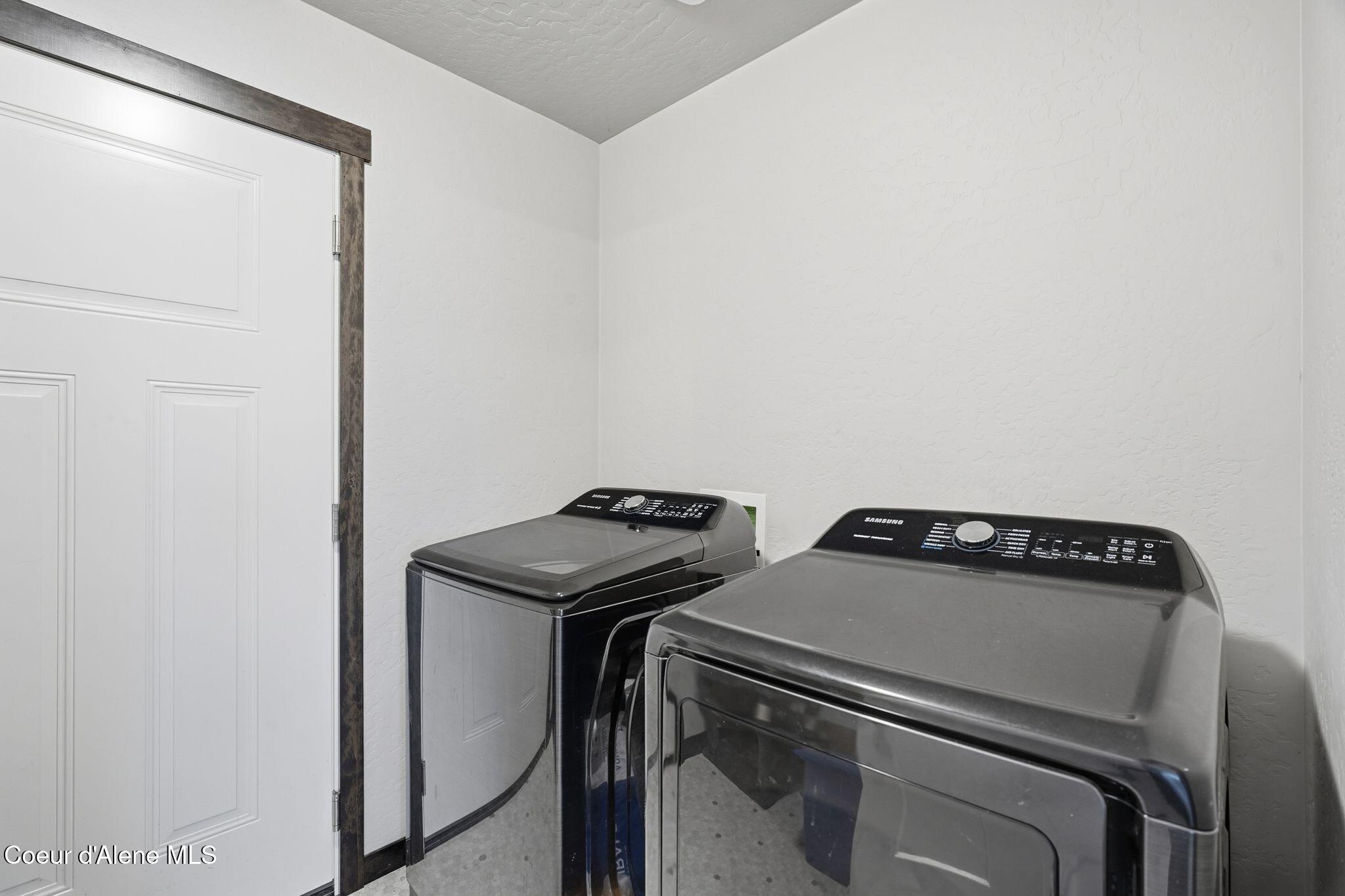 5830 West Irish Drive Rathdrum, ID 83858 - Photo 17 of 24 Laundry Room