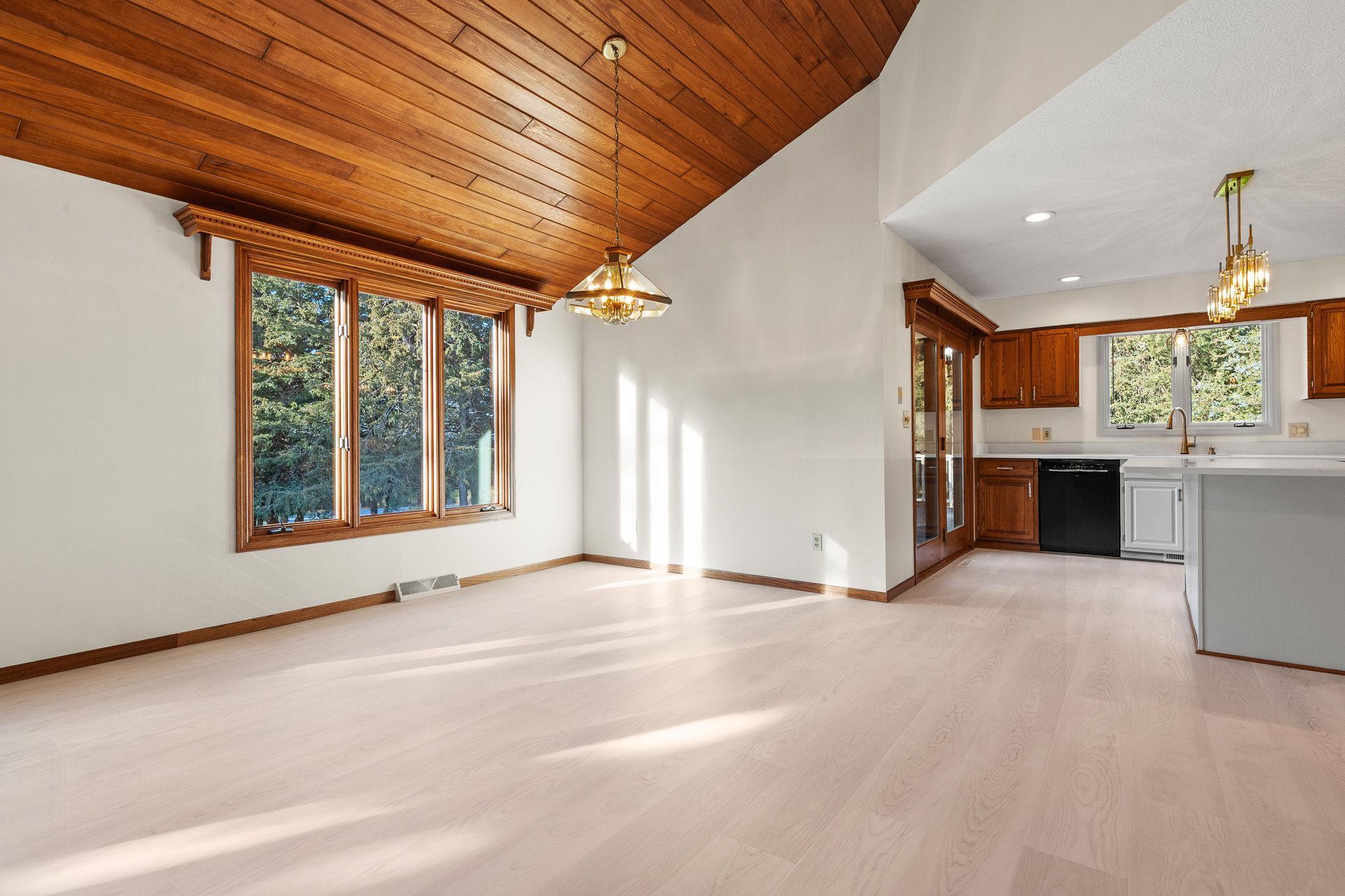 740 Aldro Road Hudson, WI 54016 - Photo 7 of 40