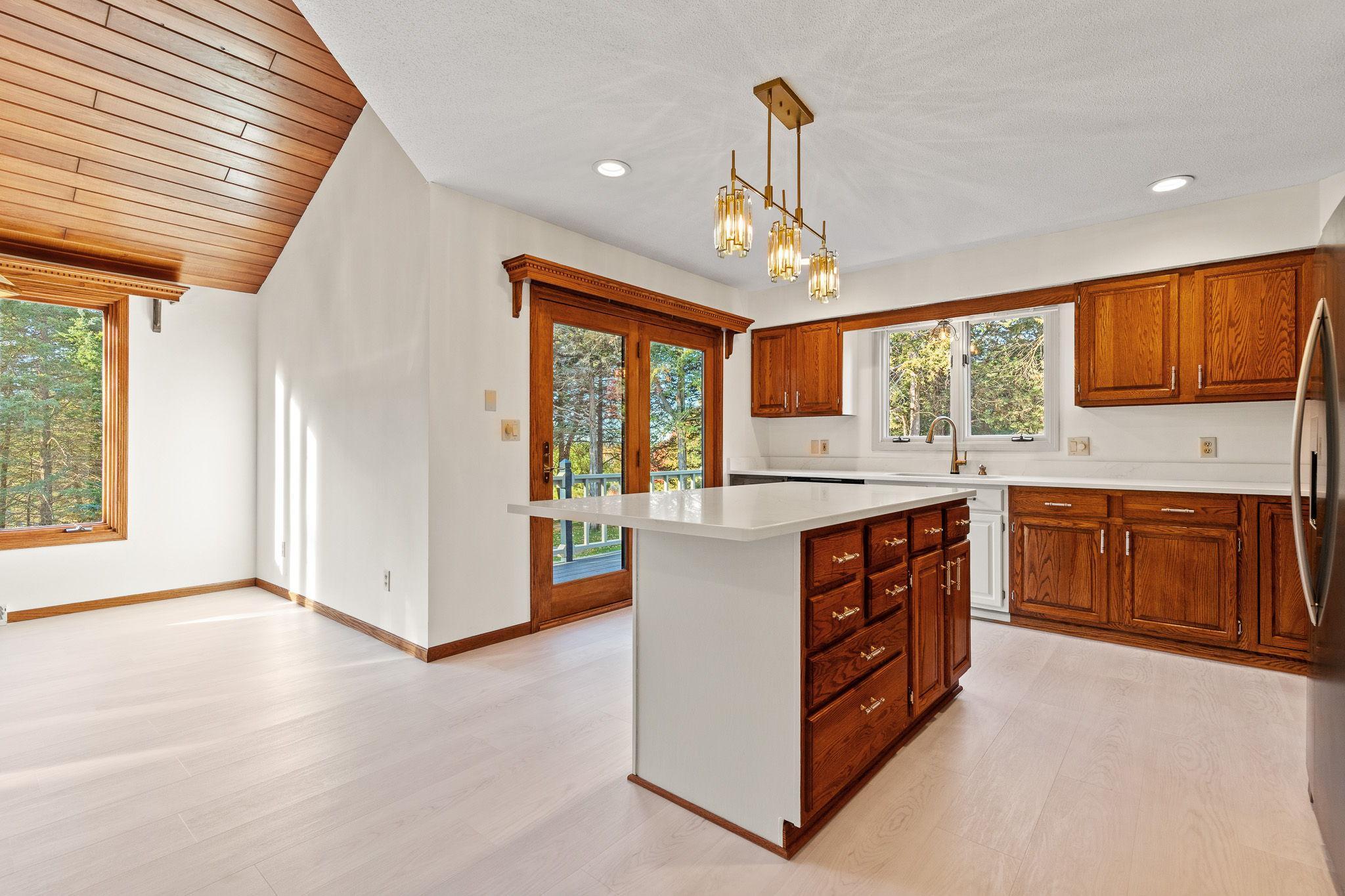 740 Aldro Road Hudson, WI 54016 - Photo 8 of 40