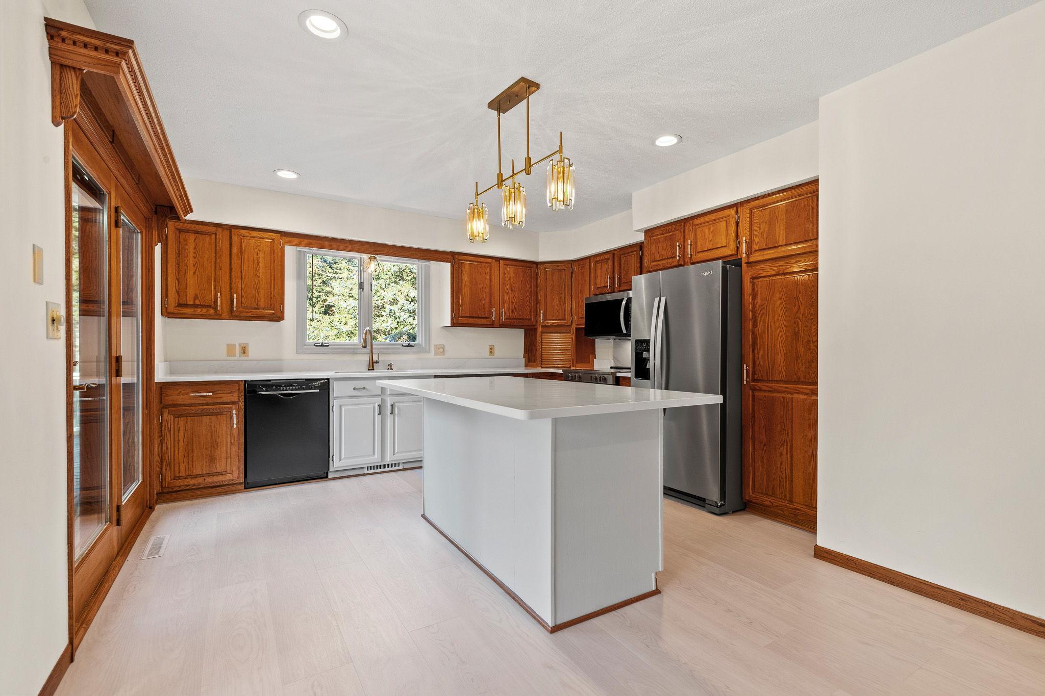 740 Aldro Road Hudson, WI 54016 - Photo 9 of 40