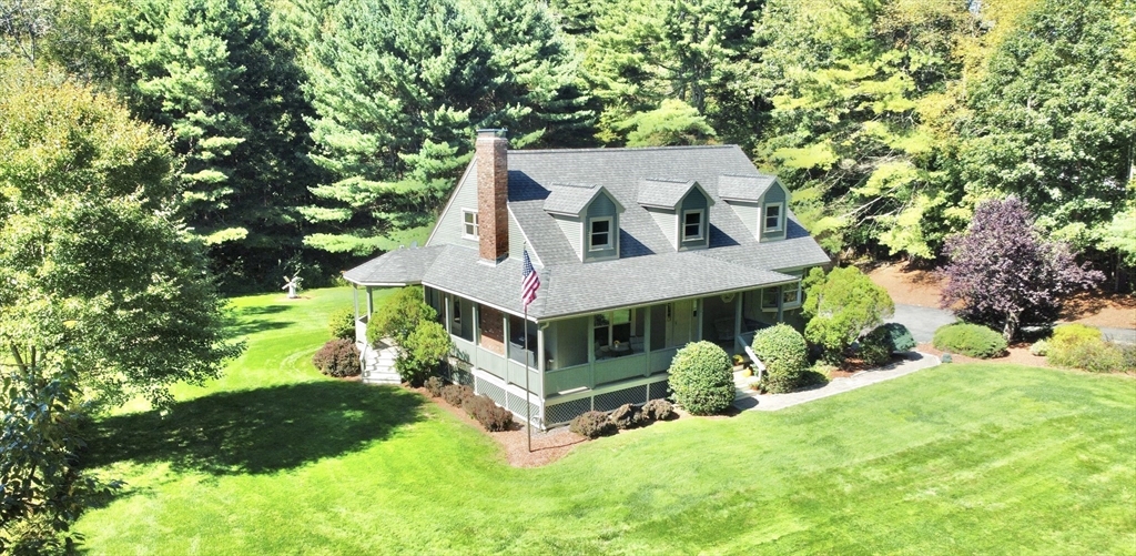 58 South Spencer Road Spencer, MA 01562 - Photo 2 of 39 Gallery Image 2