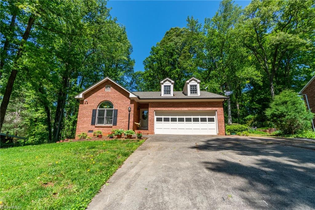 599 Barkworth Road Clemmons, NC 27012 - Photo 2 of 25 Gallery Image 2