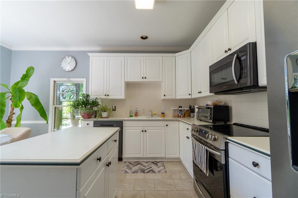 599 Barkworth Road Clemmons, NC 27012 - Photo 8 of 25 Gallery Image 8