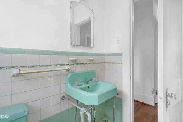 $215,000 | 701 East Nash Street, Spring Hope, NC 27882