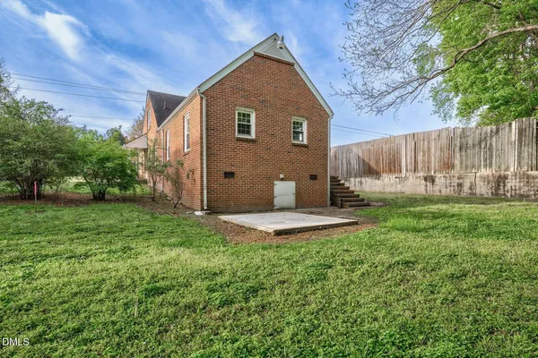 $215,000 | 701 East Nash Street, Spring Hope, NC 27882