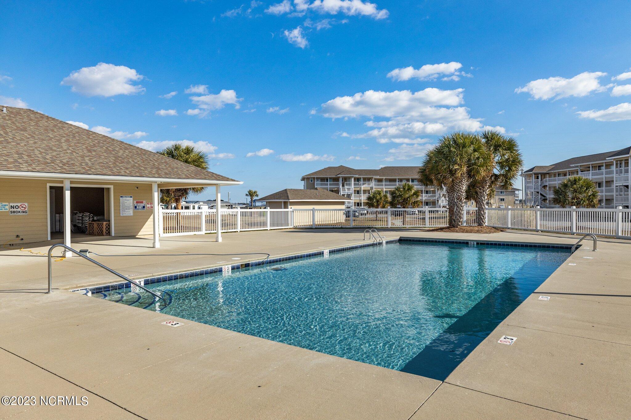 650 Cedar Point Boulevard, Unit D24 Cedar Point, NC 28584 - Photo 38 of 47 36-web-or-mls-_S3A0355