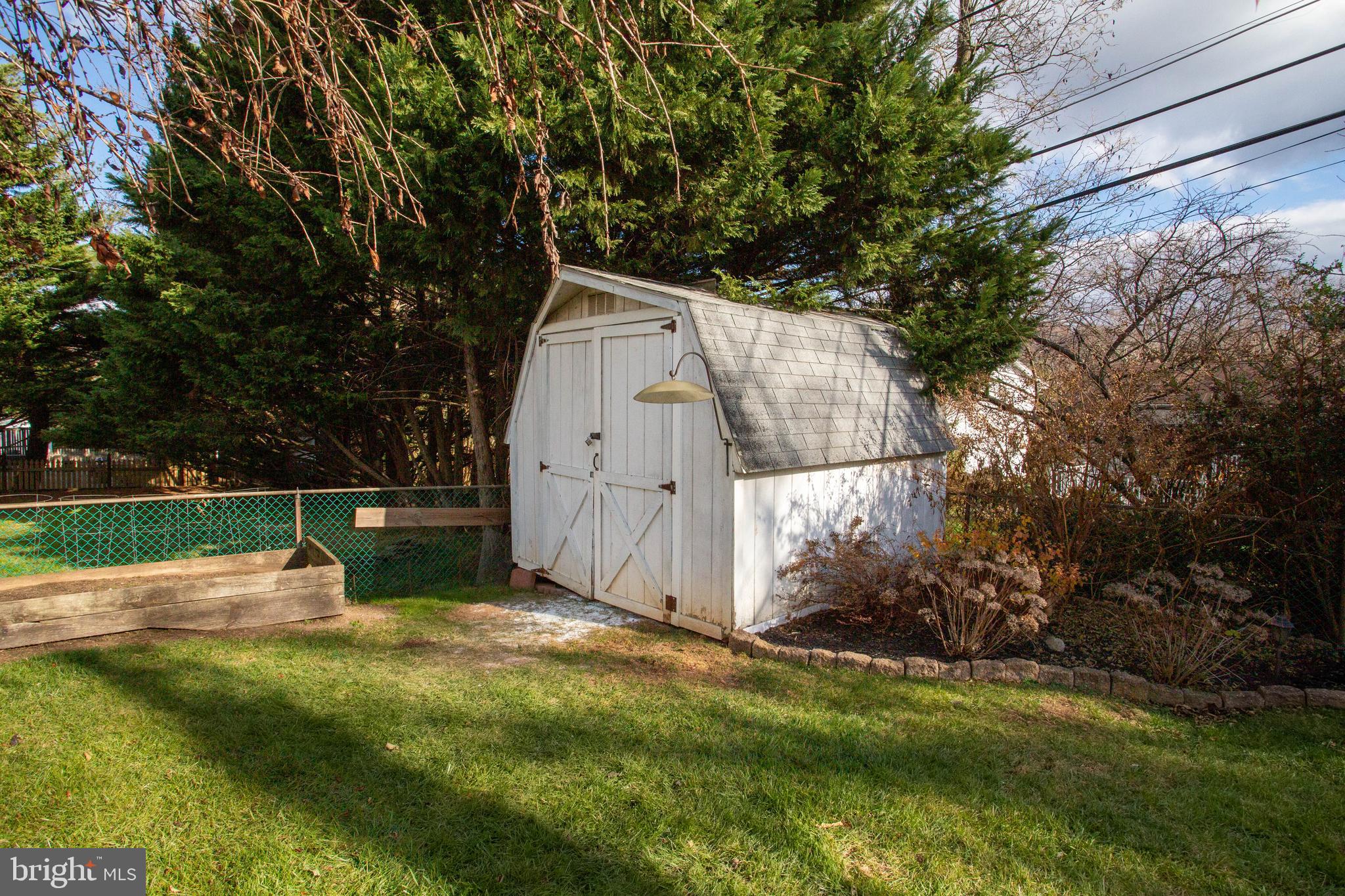 10107 Charington Road Cockeysville, MD 21030 - Photo 22 of 23 Gallery Image 22