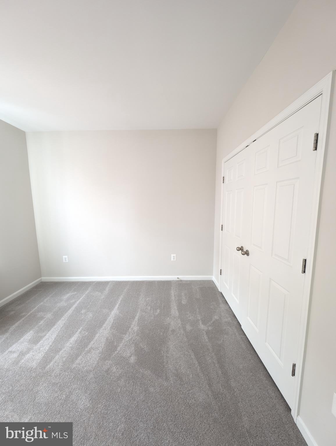 9541 Center Street Manassas, VA 20110 - Photo 5 of 7