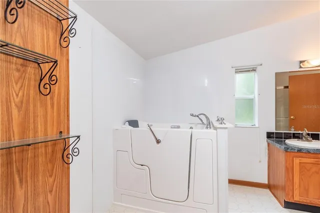 $995,000 | 7901 Northwest 125 Street, Reddick, FL 32686