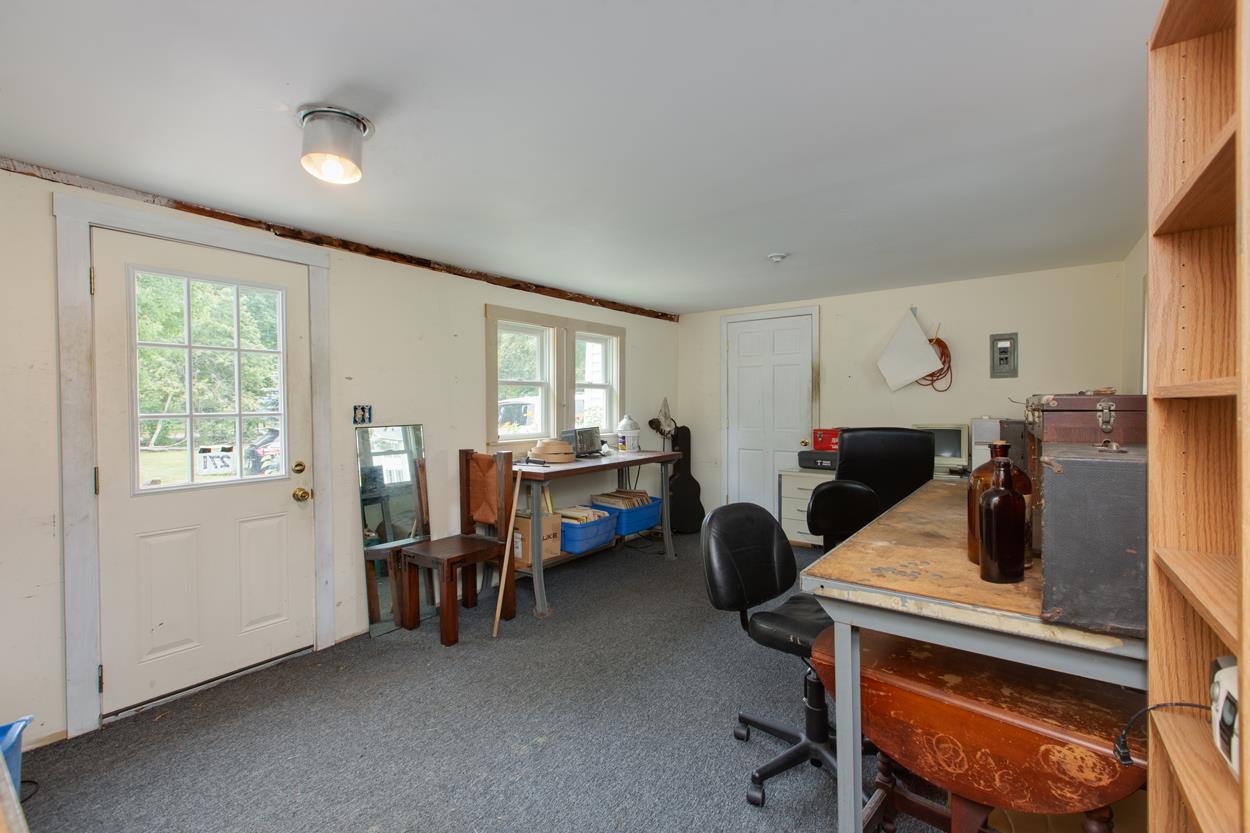 271 High Range Road Londonderry, NH 03053 - Photo 27 of 32