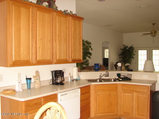 11736 Folsom Road Sanderson, FL 32087 - Photo 18 of 52 025