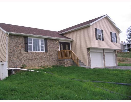 412 Harmony Road Pittsburgh, PA 15237 - Photo 1 of 10 Exterior Front. Very nice stone and vinyl multi level home.