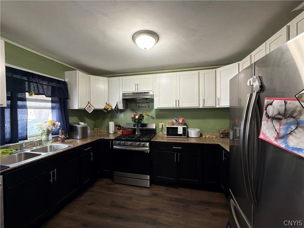 819 Lee Street Rome, NY 13440 - Photo 4 of 22