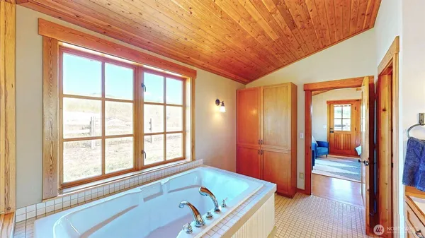 $1,500,000 | 156 Poechmann Road, Okanogan, WA 98840