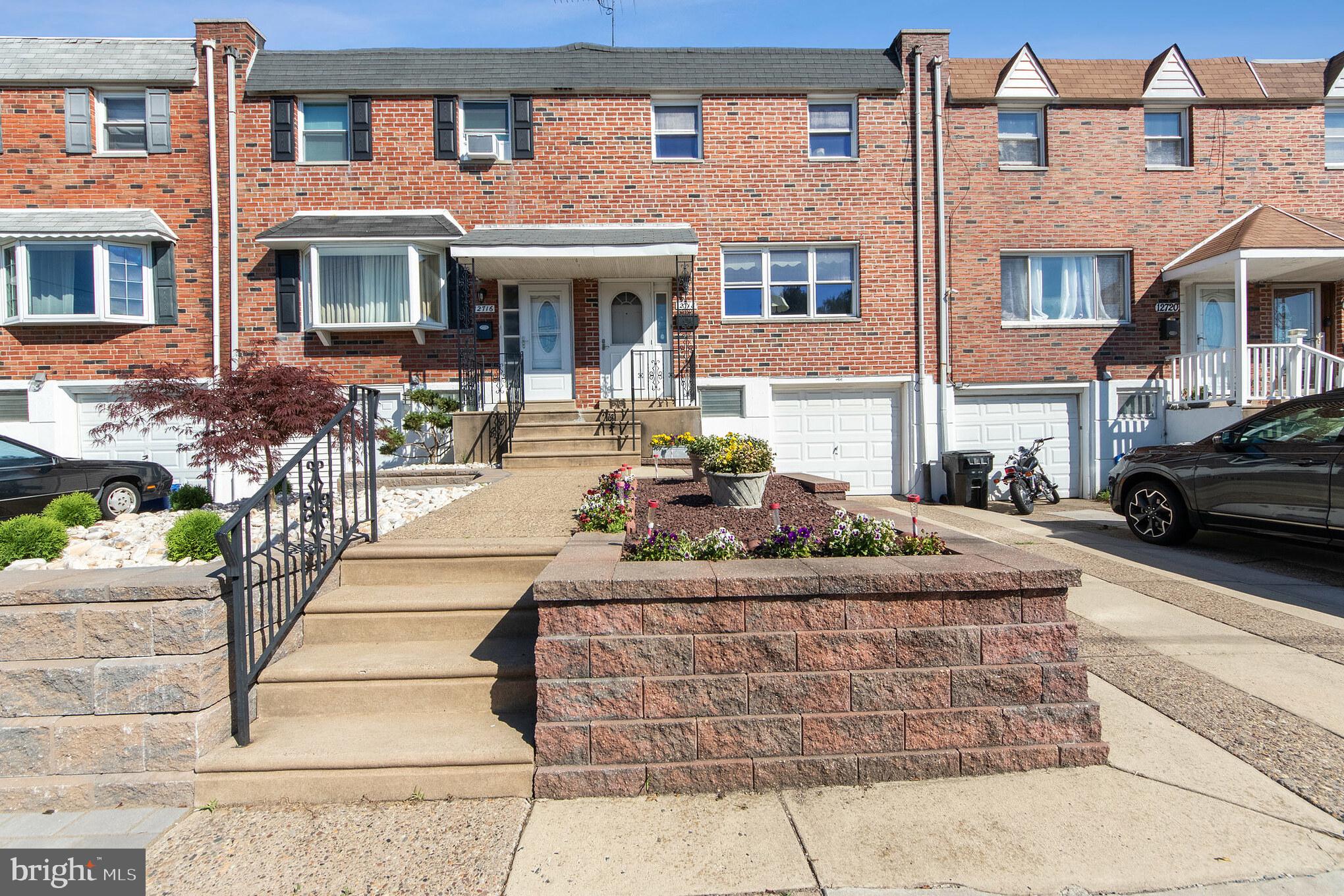 12718 Hollins Road Philadelphia, PA 19154 - Photo 4 of 28