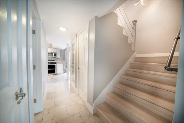 $3,500 | 500 East Riverside Drive, Unit 242, Austin, TX 78704