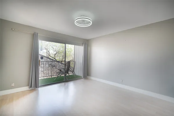$3,500 | 500 East Riverside Drive, Unit 242, Austin, TX 78704
