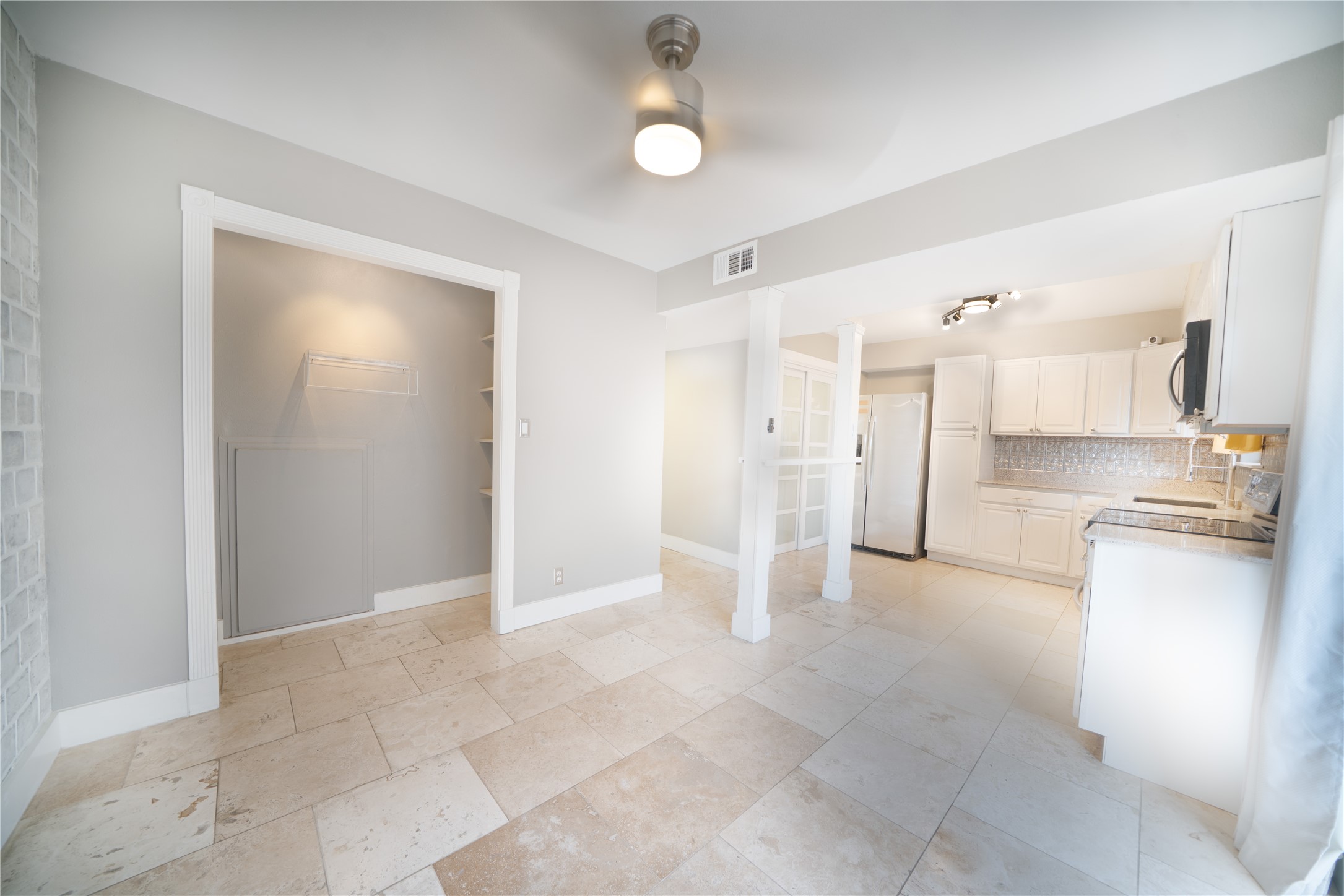 500 East Riverside Drive, Unit 242 Austin, TX 78704 - Photo 6 of 40