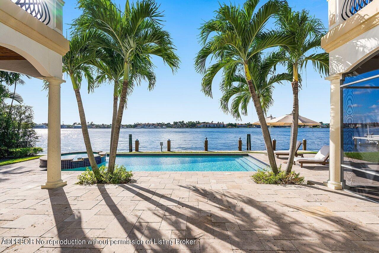 1455 Lands End Road Lantana, FL 33462 - Photo 19 of 28 043-1455LandsEndRoad-Manalapan-FL-33462-