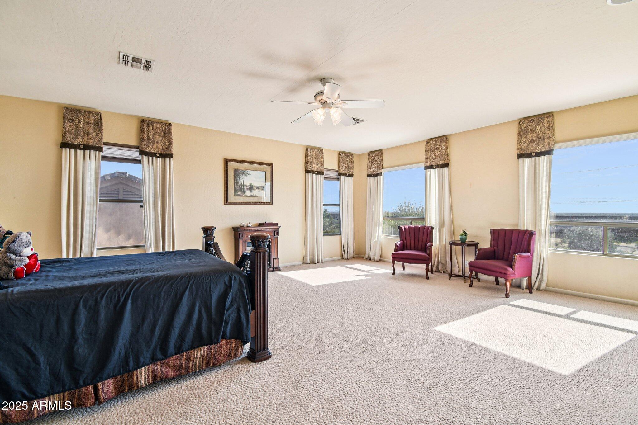 923 West Windsong Drive Phoenix, AZ 85045 - Photo 24 of 68 Large Owner's Suite