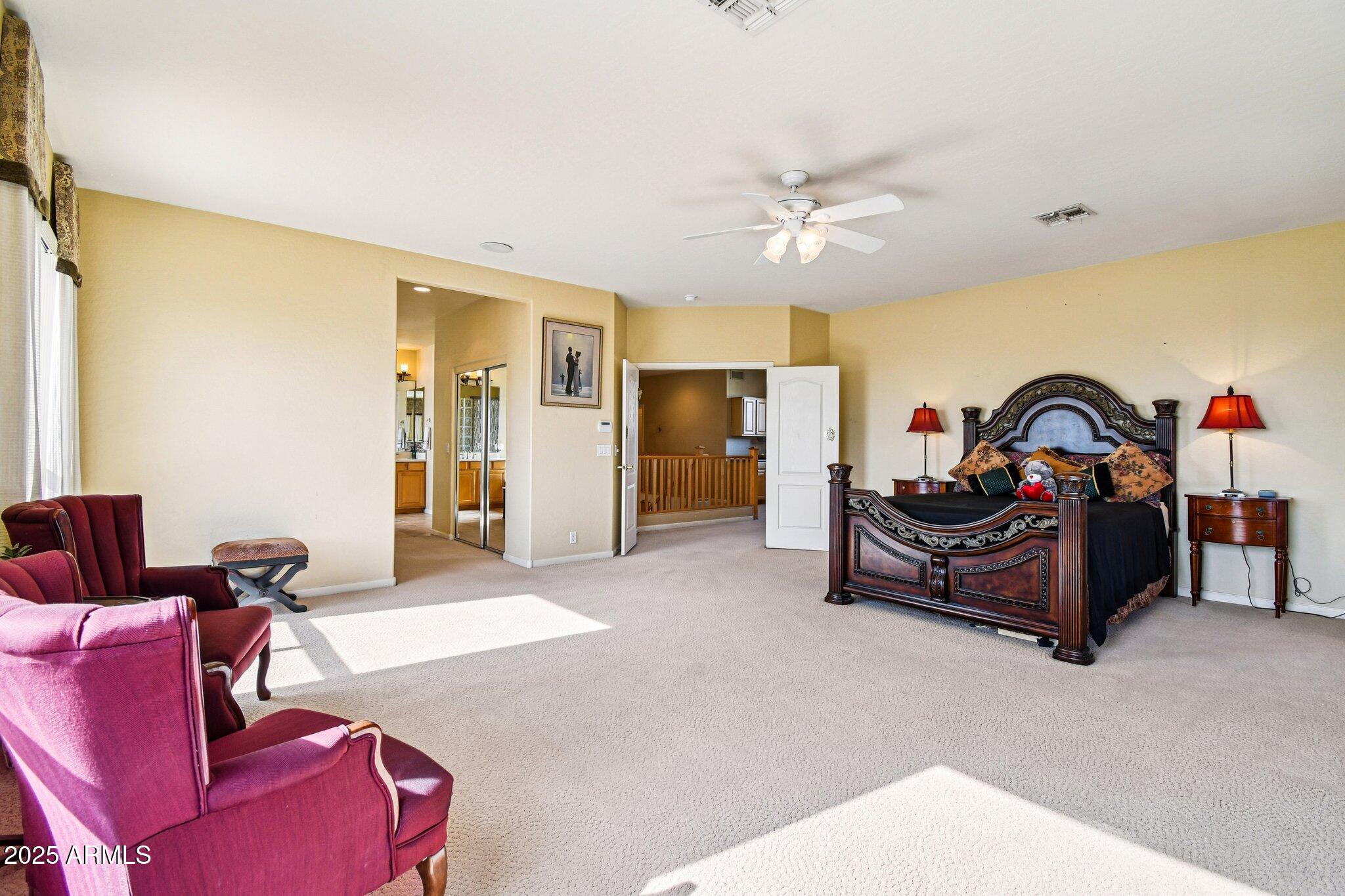 923 West Windsong Drive Phoenix, AZ 85045 - Photo 26 of 68 Owner's Suite