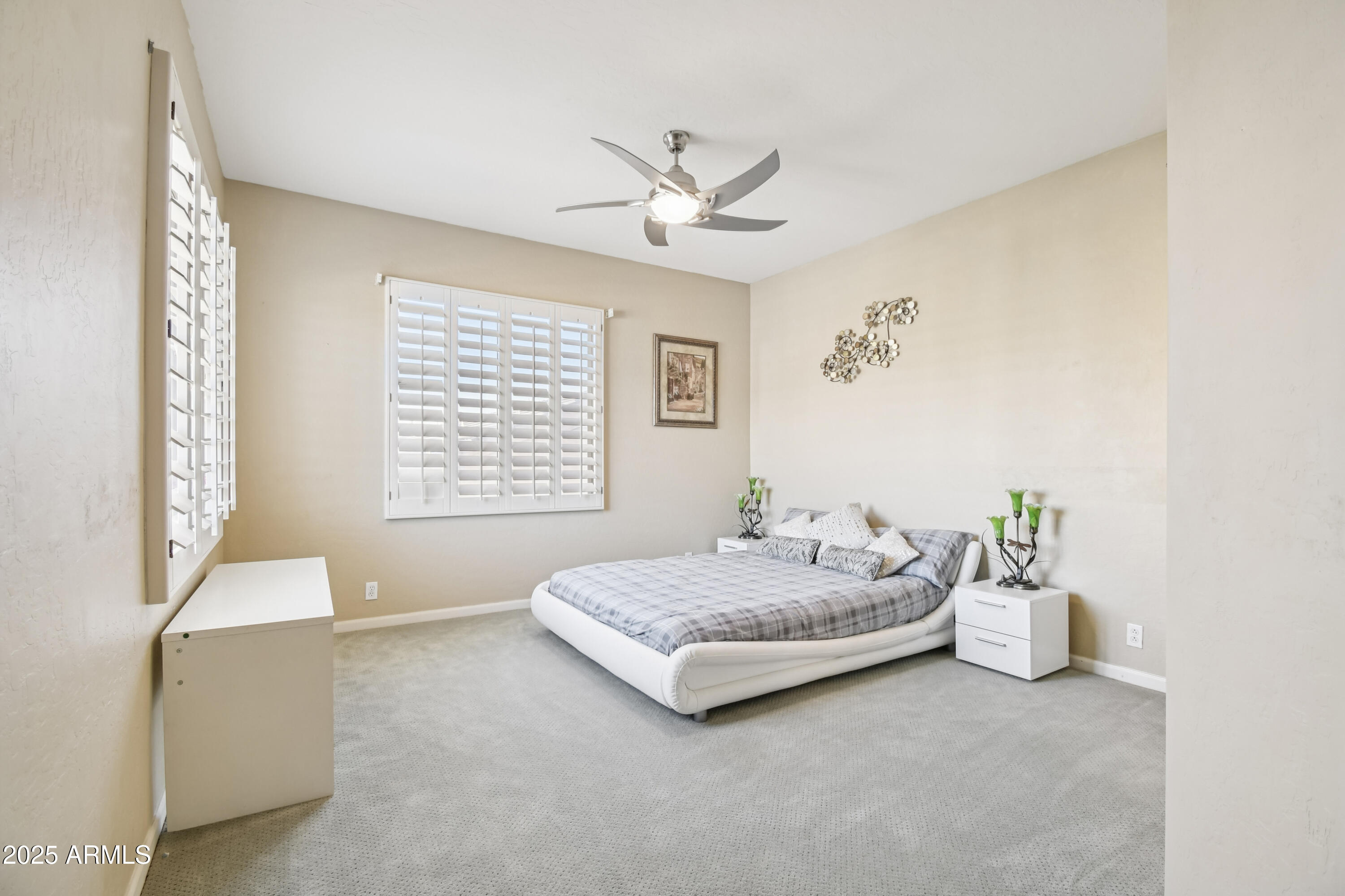 923 West Windsong Drive Phoenix, AZ 85045 - Photo 31 of 68 Bedroom 3