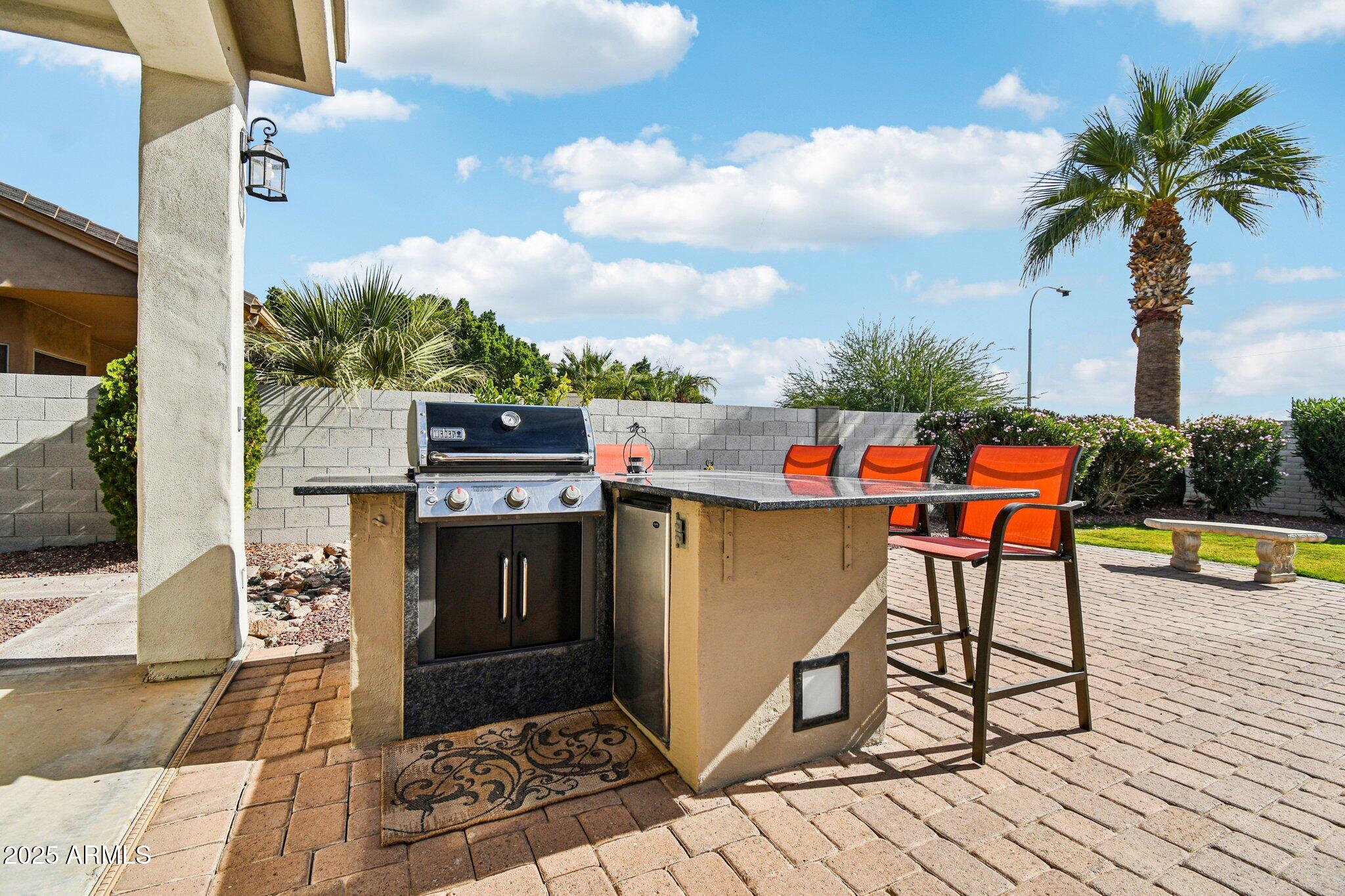 923 West Windsong Drive Phoenix, AZ 85045 - Photo 43 of 68 Built in BBQ