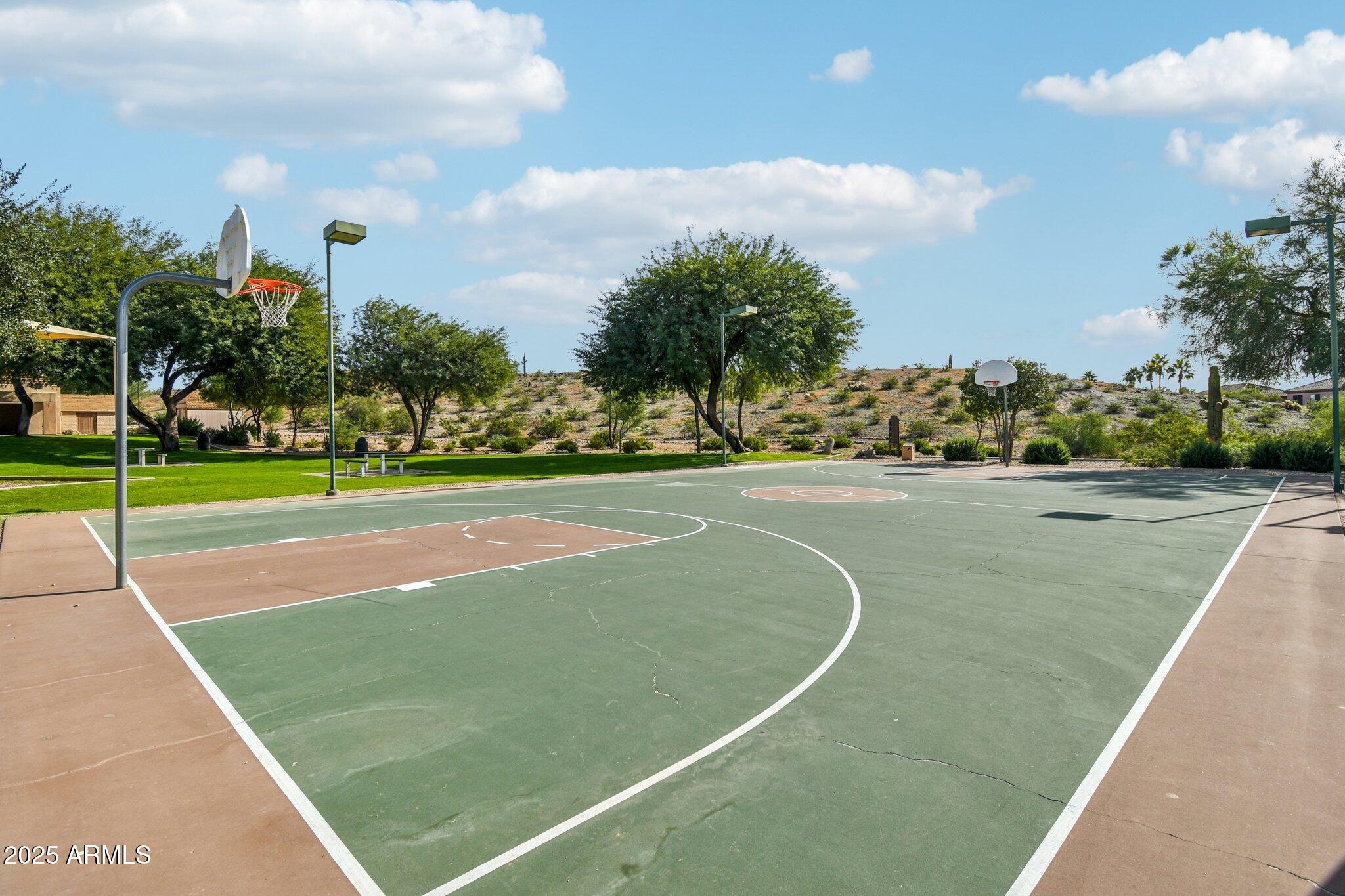 923 West Windsong Drive Phoenix, AZ 85045 - Photo 55 of 68 Community basketball court