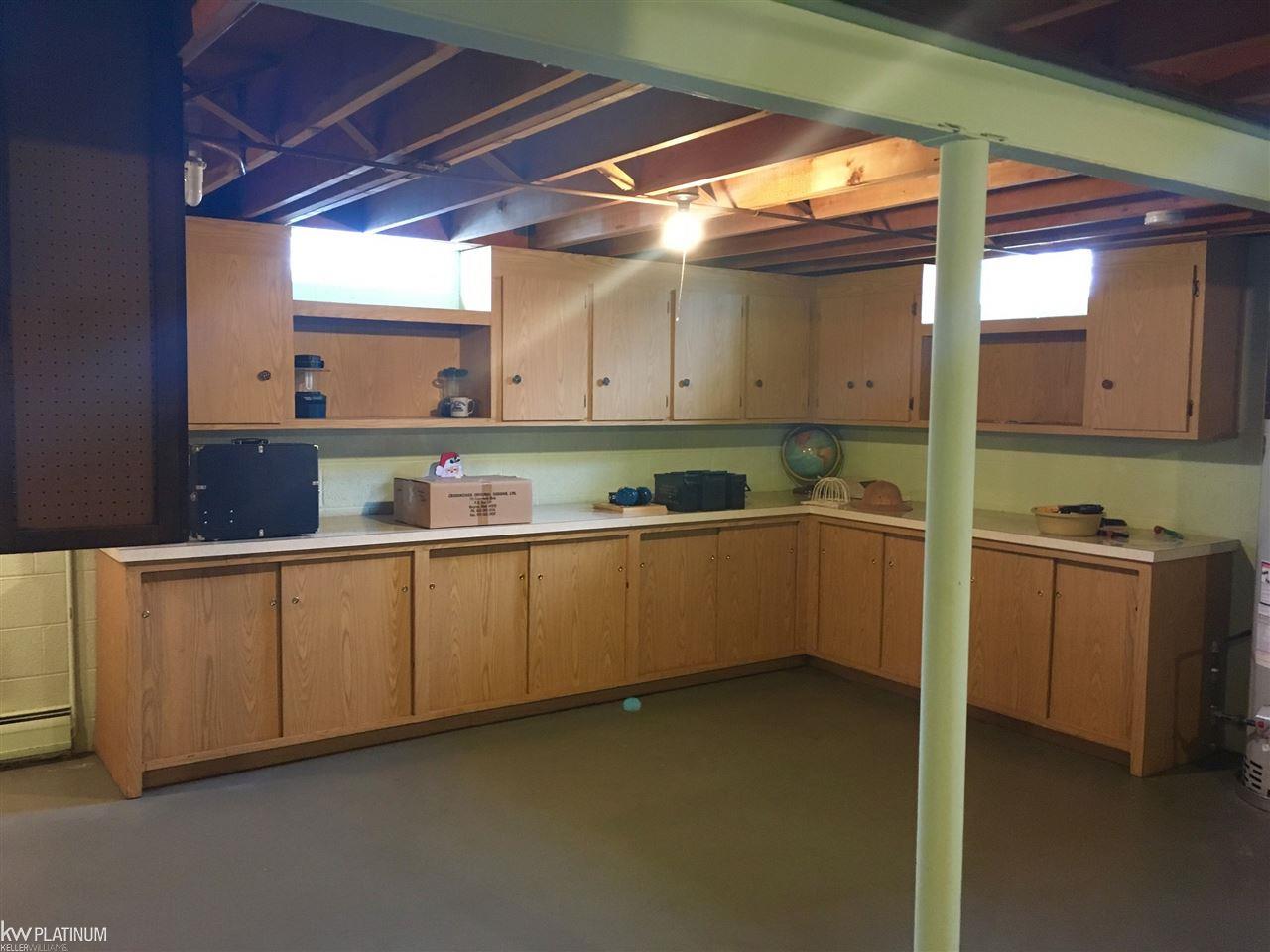 58890 Romeo Plank Road Ray, MI 48096 - Photo 17 of 22