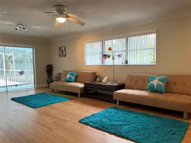 $299,900 | 1310 Southeast 43rd Terrace, Cape Coral, FL 33904