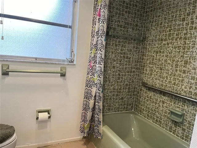 $299,900 | 1310 Southeast 43rd Terrace, Cape Coral, FL 33904