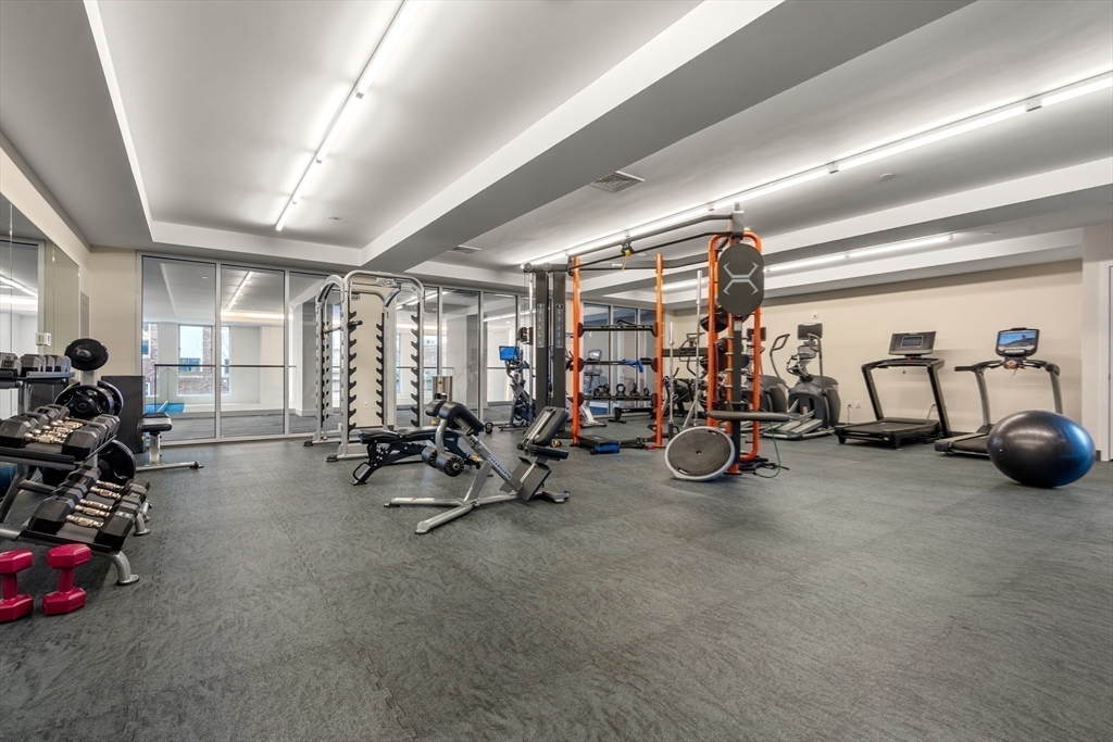 45 West 3rd Street, Unit 415 Boston, MA 02127 - Photo 14 of 19