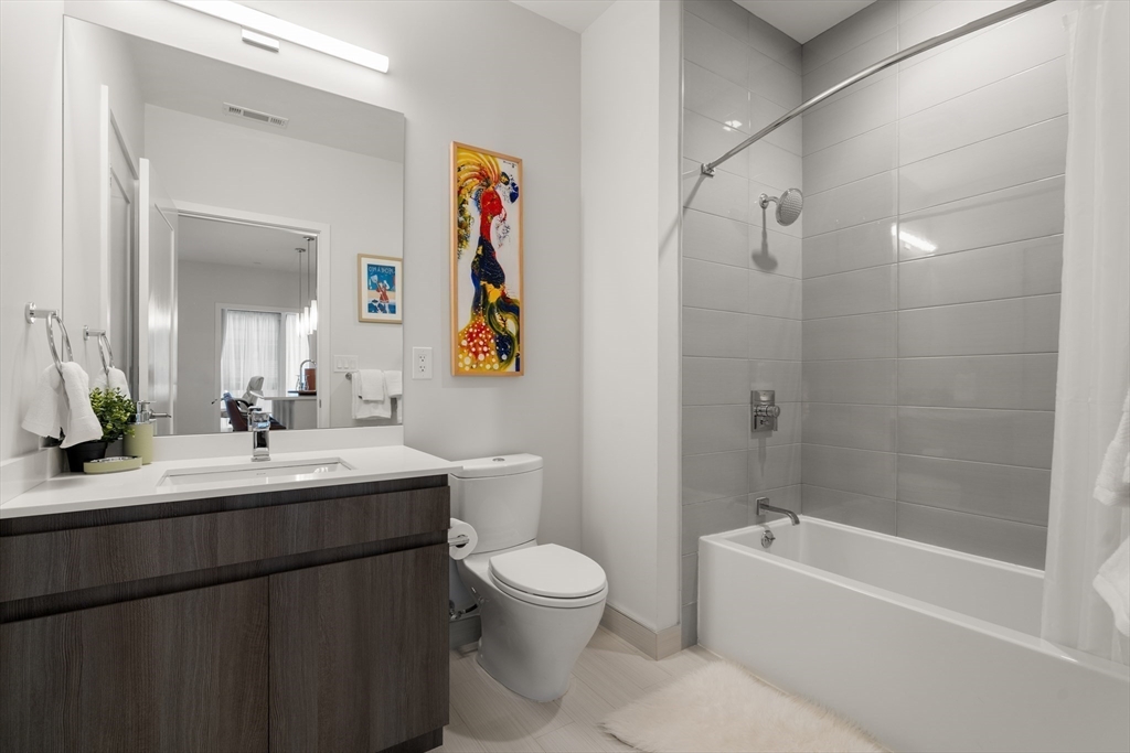 45 West 3rd Street, Unit 415 Boston, MA 02127 - Photo 10 of 19