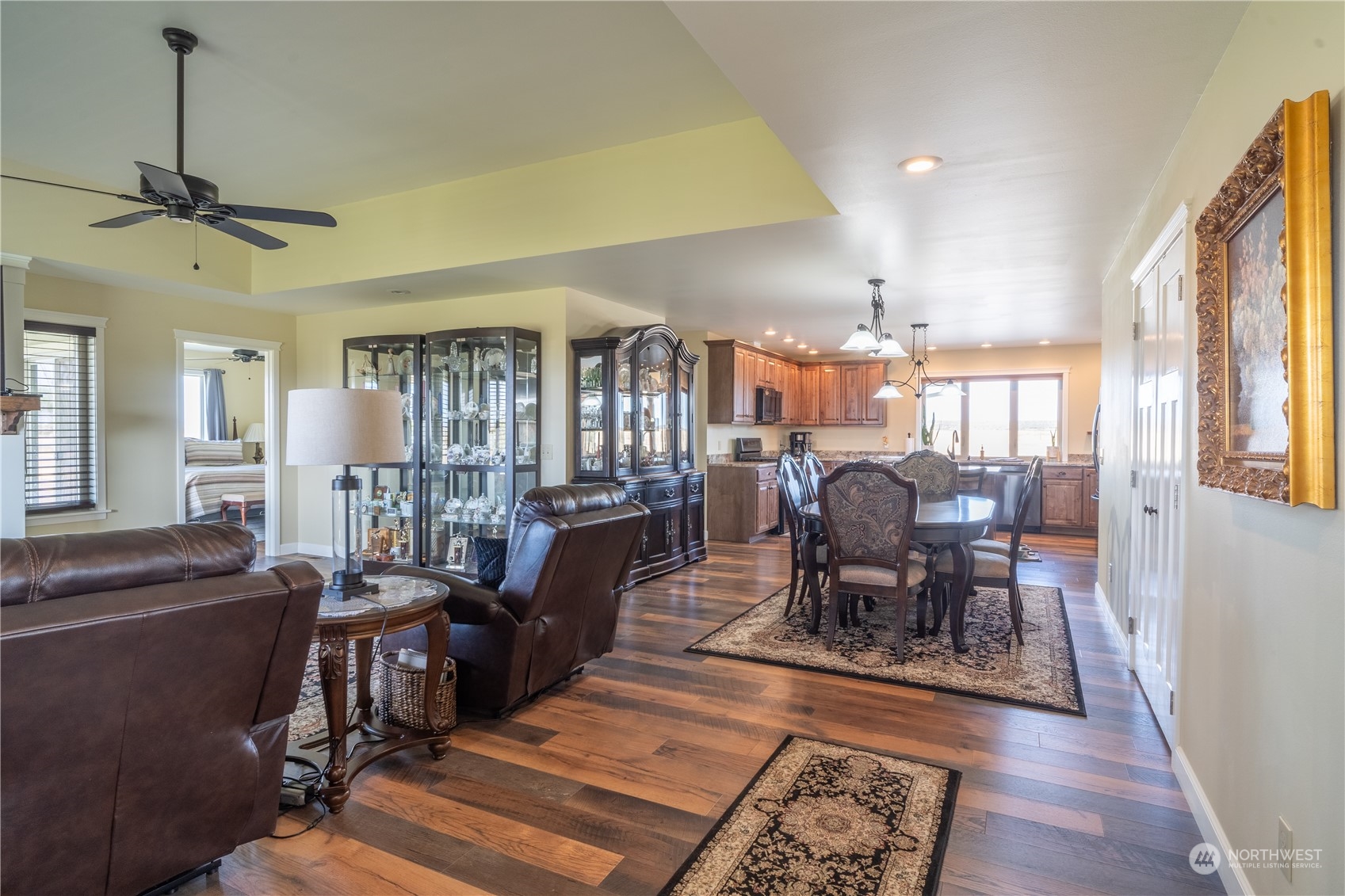 9815 Neppel Road Northeast Moses Lake, WA 98837 - Photo 5 of 36 Gallery Image 5