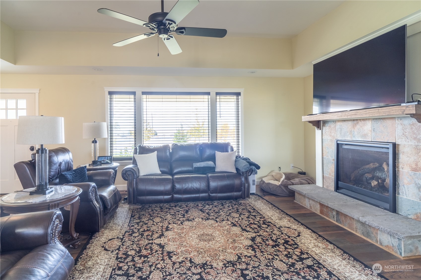 9815 Neppel Road Northeast Moses Lake, WA 98837 - Photo 6 of 36 Gallery Image 6